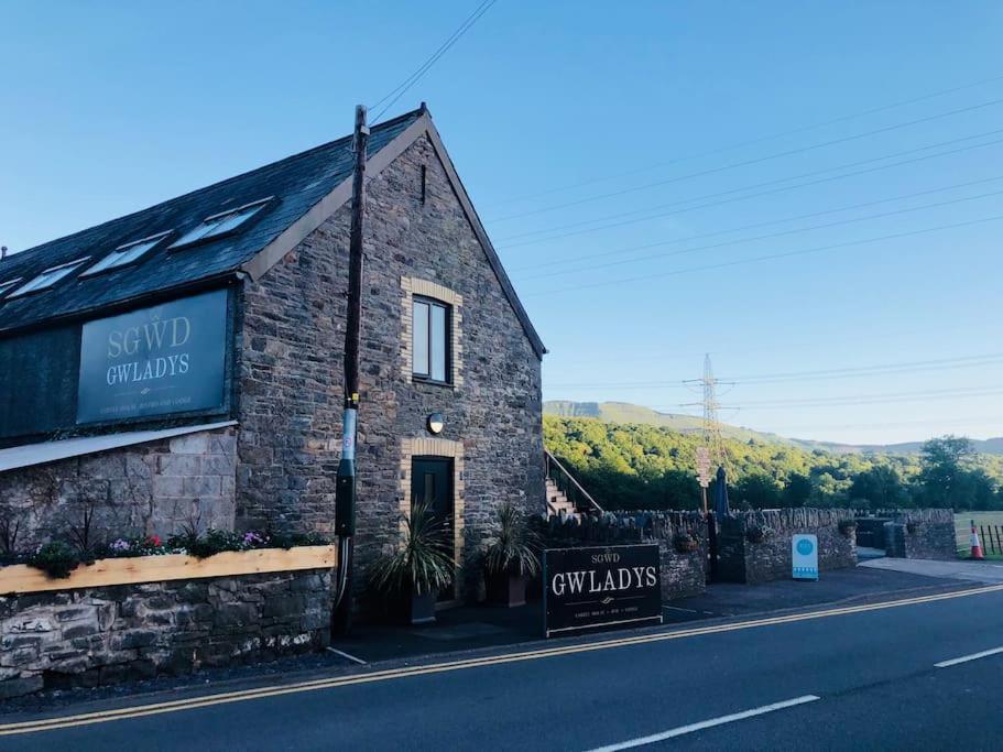 Sgwd Gwladys Lodge Pontneddfechan Exteriér fotografie